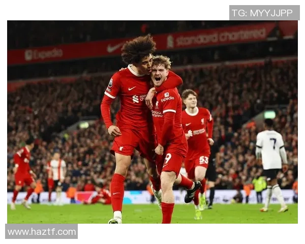 欧联杯惊天冷门里昂狂胜曼联五球引发全场震动集锦回顾