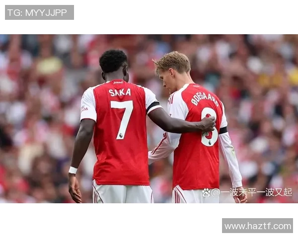 阿森纳大胜利物浦四球横扫足总杯赛场引发热烈讨论